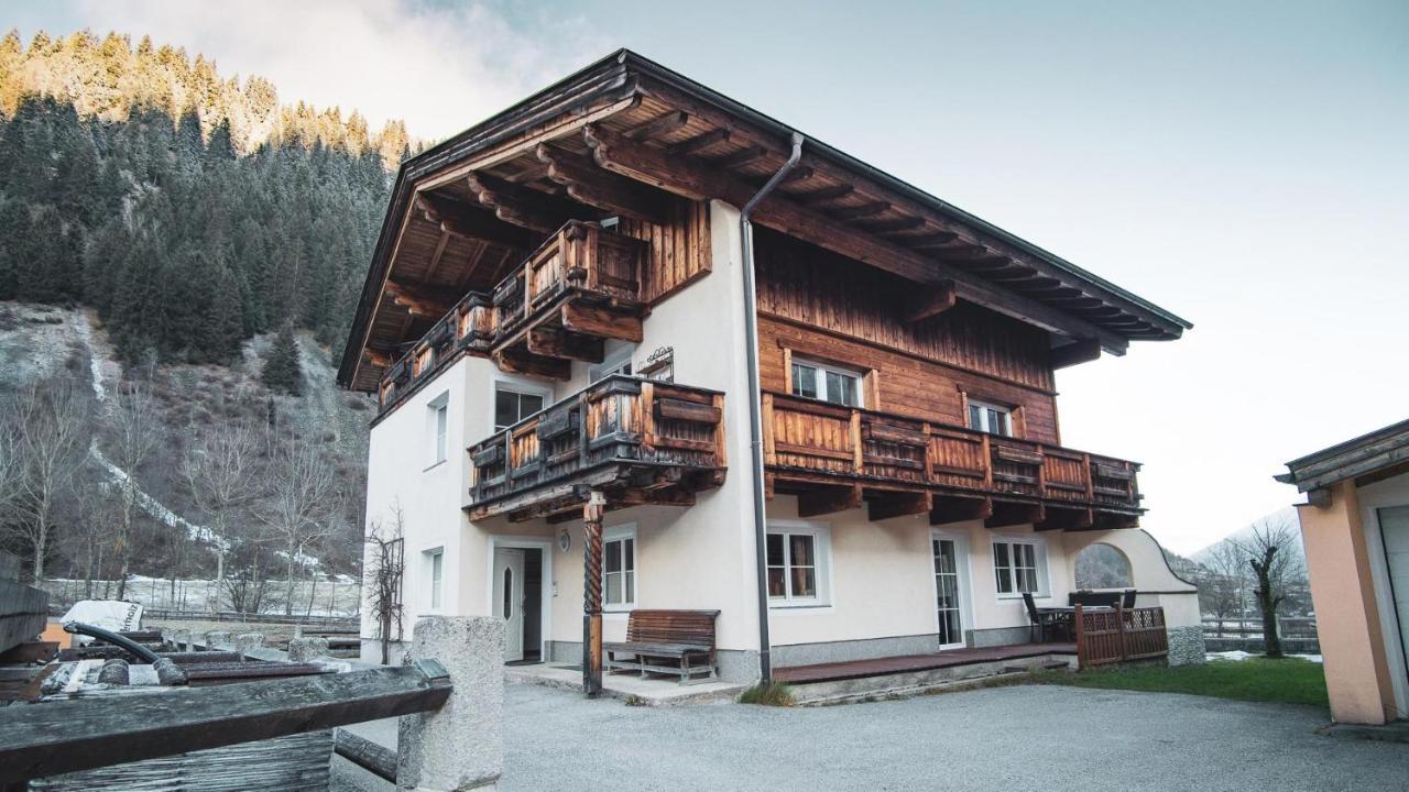 Alpen Loft Apartment Нойщифт им Щубайтал Екстериор снимка