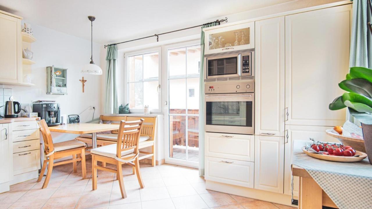 Alpen Loft Apartment Нойщифт им Щубайтал Екстериор снимка