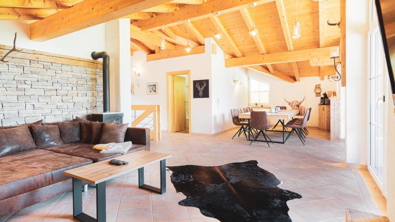 Alpen Loft Apartment Нойщифт им Щубайтал Екстериор снимка