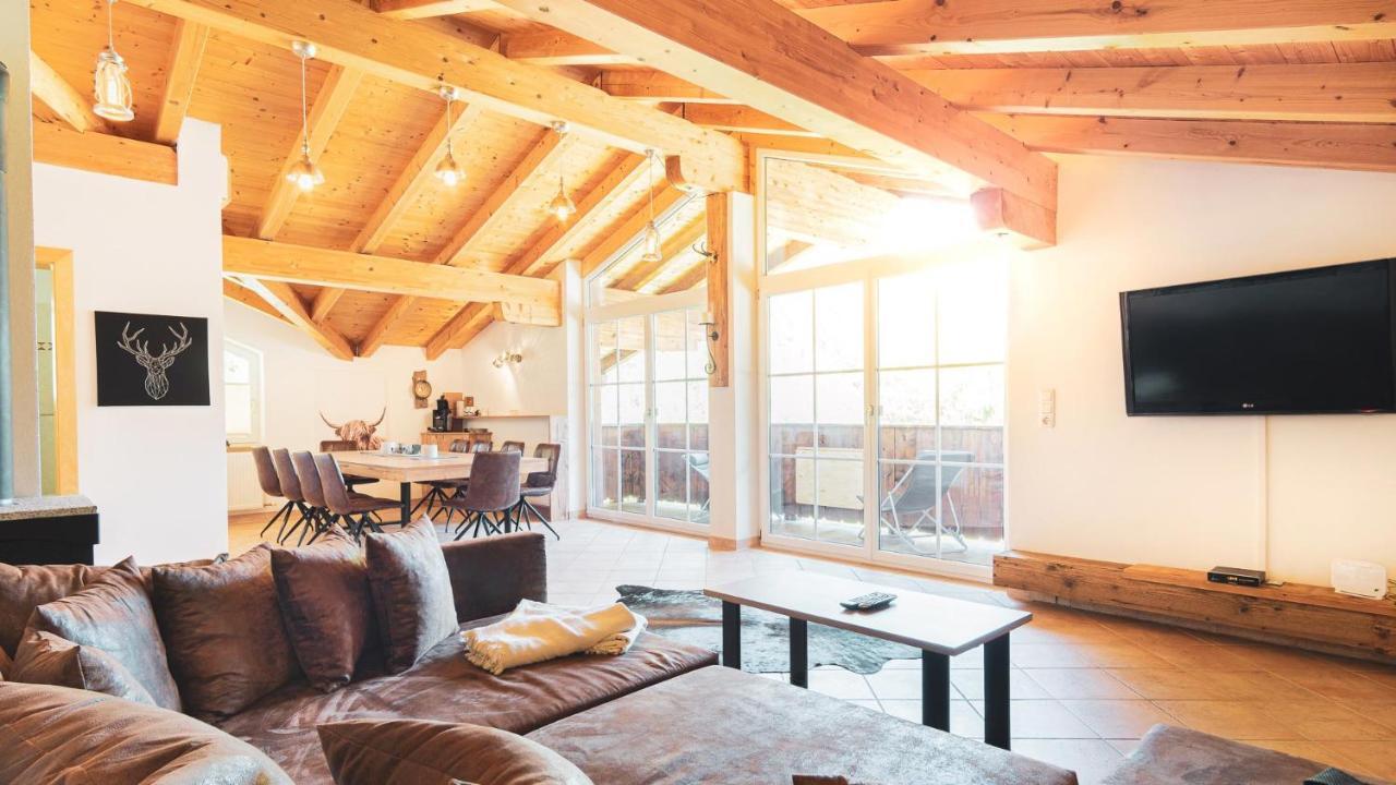 Alpen Loft Apartment Нойщифт им Щубайтал Екстериор снимка