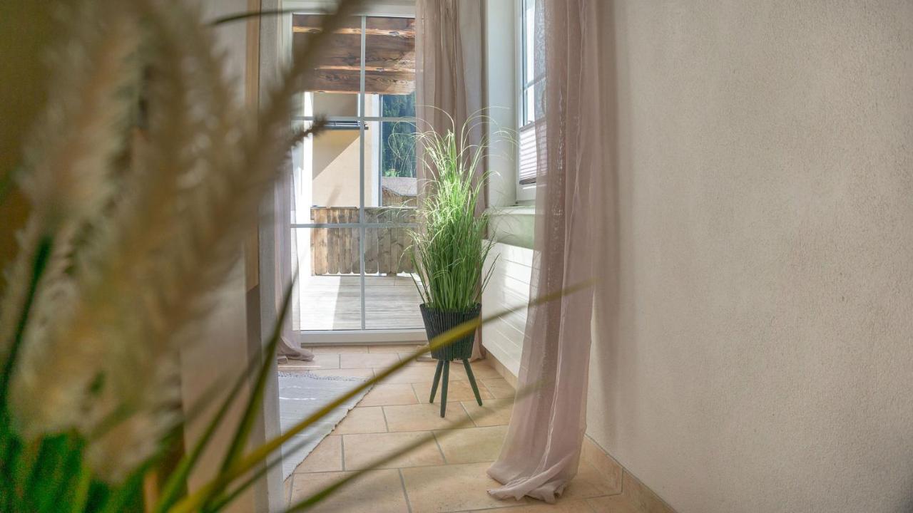 Alpen Loft Apartment Нойщифт им Щубайтал Екстериор снимка